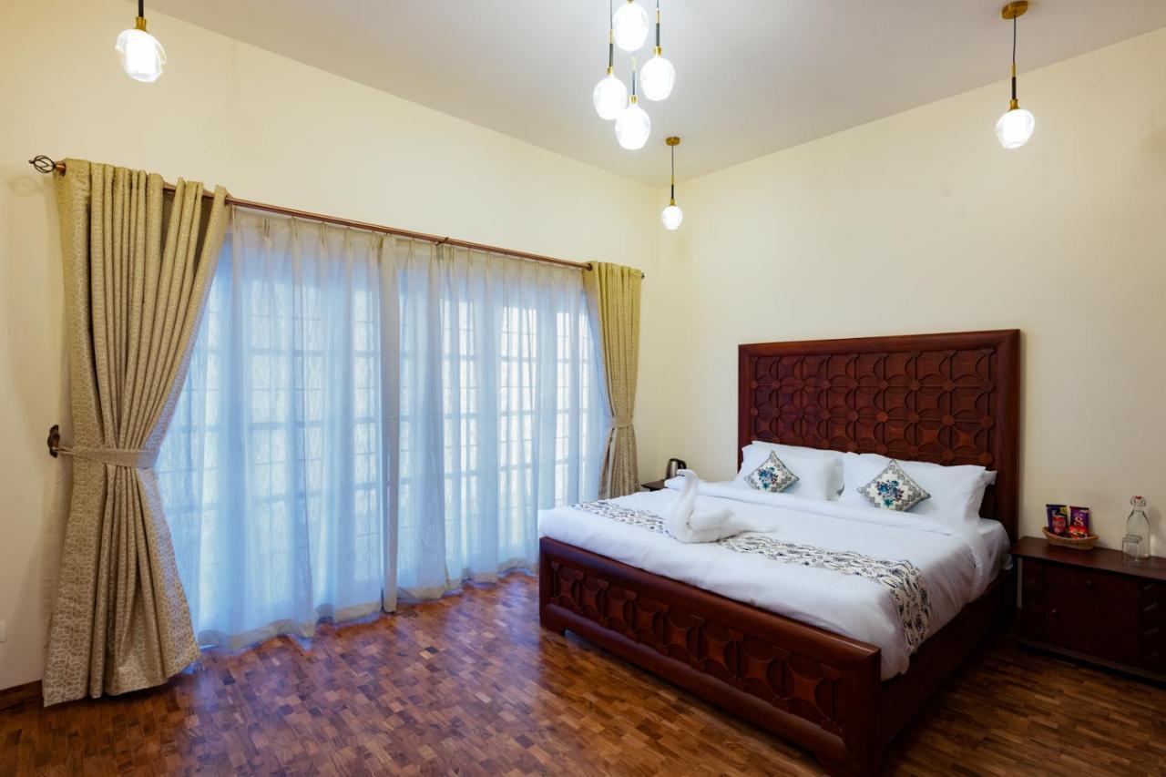 Hôtel Petals Nilgiris à Ooty Extérieur photo
